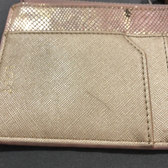 Loft Keychain Cardholder - Picture 5 of 5